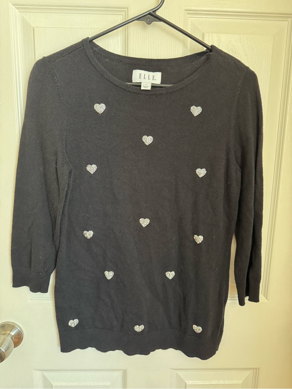 ELLE Black Knit Sweater with Silver
Rhinestone Hearts - Size [S]. EUC